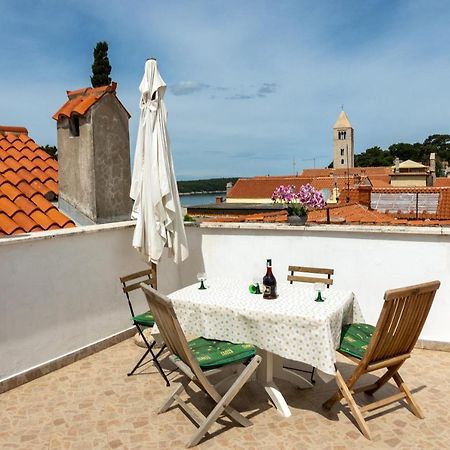 Luise - Four Towers Apartments Rab Town Eksteriør bilde